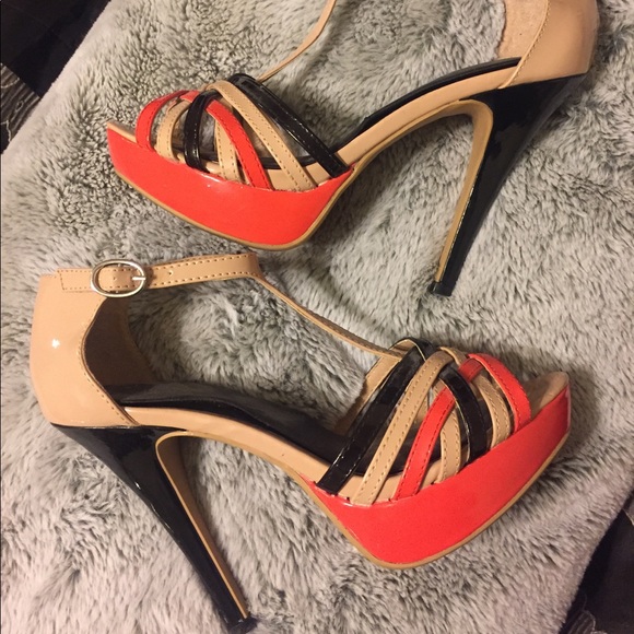 Material Girl High Heels 👠 - Picture 3 of 8